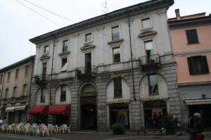 Palazzo Via Emilia 58