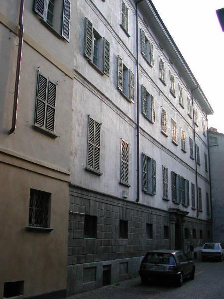 Palazzo Sassi De' Lavizzari