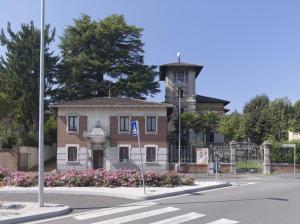Villa Giuseppe Maroni - complesso