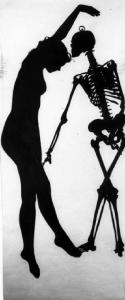 Figura femminile con scheletro