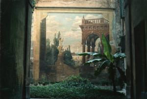 Bologna. Affresco di veduta trompe l'oeil con colonnato, fontane e statue - vegetazione - palma
