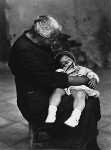 Caravaggio. Caravaggio - Santuario di Santa Maria del Fonte - Ritratto di famiglia - Anziana con bambina in braccio - Sonno, riposo