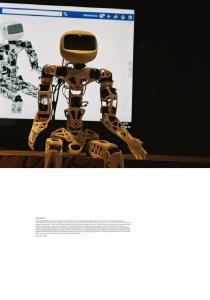 Assemblage Italia!. Milano: Base, Digital Week - Interno - Robot - Schermo proiettore