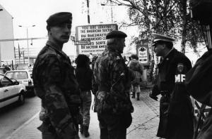 Berlino Ovest - militari a Check Point Charlie