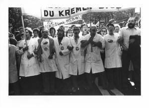 Parigi - lavoratori ospedalieri in sciopero