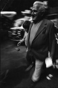 Firenze. Festa del grillo - Uomo anziano - Bambino con grillo in gabbia