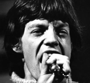 Il cantante rock Mick Jagger durante un concerto