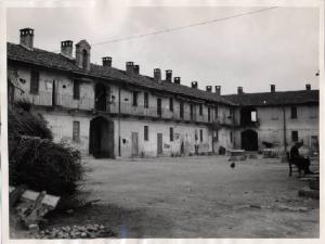 San Giuliano Milanese - Podere Pedriano - Aia con casa colonica