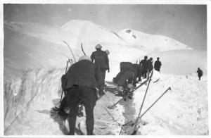 Esercito italiano - Sciatori - Pattuglia -- Monte Pasubio / Neve -- Monte Pasubio