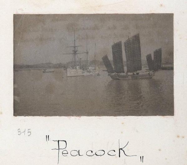 Cina - Hangzhou - Gran Canale Imperiale - Nave HMS Peacock della Reale Marina Britannica e sanpan