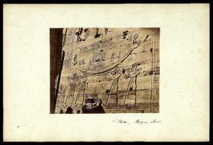 Bassorilievo - Barca sacra di Iside condotta in processione da sacerdoti - Egitto - Isola di File - Tempio di Iside e Horus bambino - Parete nord del primo pilone