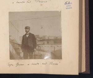 Ritratto maschile - Signor Greco Capitano della nave Persia sul ponte della nave - Sicilia - Catania