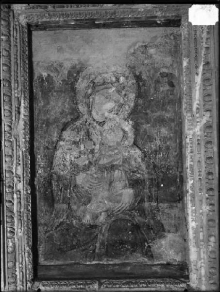 Affresco - Madonna col Bambino - Mantova - Museo di Palazzo Ducale
