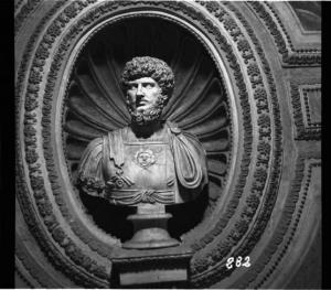 Scultura - Busto di Lucio Vero - Mantova - Palazzo Ducale - Galleria della Mostra