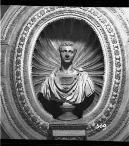 Scultura - Busto virile - Mantova - Palazzo Ducale - Galleria della Mostra