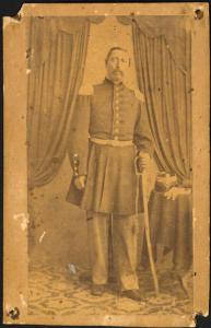Ritratto maschile - Militare - Claudio Casella Capitano nel nono Reggimento Brigata Regina