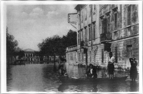 Mantova - Alluvione - Strada Augusta - Piazza Virgiliana - Anfiteatro