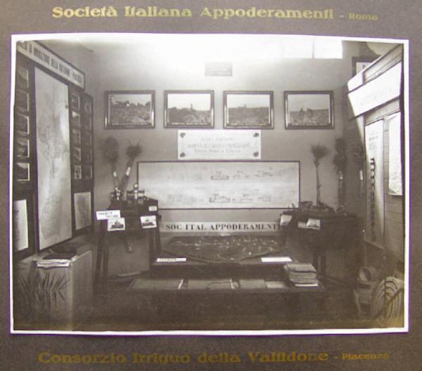Napoli - Mostra nazionale delle bonifiche - Sezione dedicata alla Società italiana appoderamenti di Roma