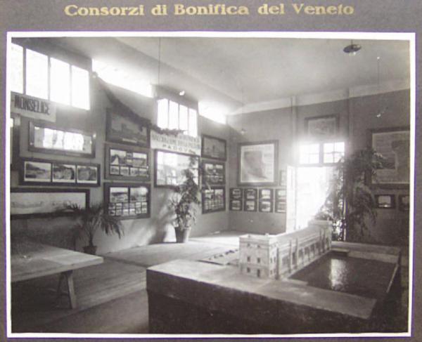 Napoli - Mostra nazionale delle bonifiche - Sala dedicata ai Consorzi di bonifica del Veneto