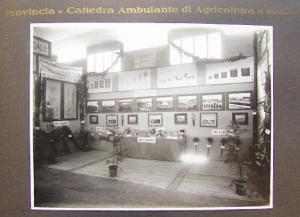 Napoli - Mostra nazionale delle bonifiche - Sezione dedicata alla Provincia e Cattedra ambulante di agricoltura di Ravenna