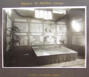 Napoli - Mostra nazionale delle bonifiche - Sala dedicata al Banco di Sicilia di Palermo - Sezione di credito agrario