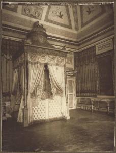 Mantova - Palazzo Ducale - Appartamento dell'Imperatrice - Camera da letto - Letto con baldacchino