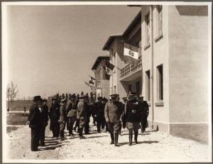 Mantova - Quartiere Te Brunetti - Inaugurazione delle nuove abitazioni - Visita di gerarchi fascisti