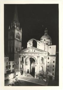 Mantova - Basilica di S. Andrea - Facciata - Campanile - Ripresa notturna