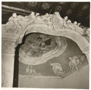 Stucchi e dipinto - Mantova - Palazzo Ballati-Nerli - Volta di una delle sale