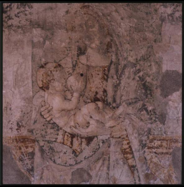 Affresco - Madonna del latte, particolare - Fontanella Grazioli - Santuario della Beata Vergine della Malongola -  Navata sinistra