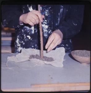 Tecnica della cartapesta - Lavorazione del materiale