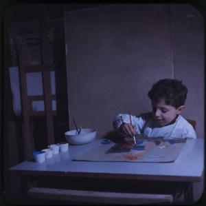 Tecnica della gomma arabica - Bambino in atto di dipingere