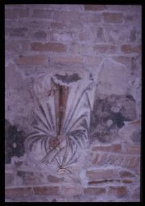 Affresco - Figura acefala - Cavriana - Pieve di S. Maria - Parete sinistra