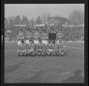 Ritratto di gruppo maschile - Partita Mantova-Lecco1973 - Mantova - Stadio Danilo Martelli - Formazione della squadra A.C. Mantova
