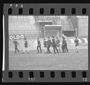 Ritratto di gruppo maschile - Calciatori del Mantova in allenamento - Claudio Turella - Mantova - Stadio Danilo Martelli