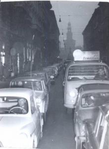 Milano - Sciopero lavoratori Atm - Via Dante - Traffico - Automobili in coda