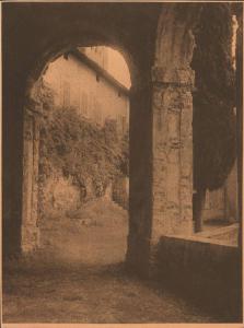 Veduta architettonica. Morcote - Portico nei pressi della chiesa di S. Maria del Sasso