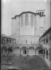 Veduta architettonica. Assisi - Basilica di San Francesco - Esterno