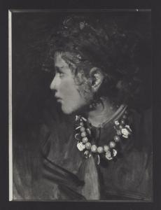 Dipinto - Ritratto di ragazza di profilo con collana - Francesco Paolo Michetti - Lanzo d'Intelvi - Collezione Guglielmo Poletti