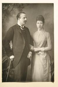 Ritratto di coppia - Luisa Victoria Alexandra Dagmar principessa del Regno Unito con il marito Alexander William George Duff duca di Fife