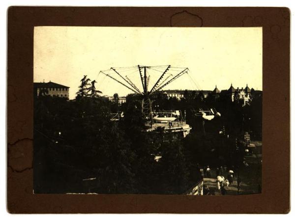 Milano - Esposizione internazionale del 1906 - Parco Sempione - Giostra