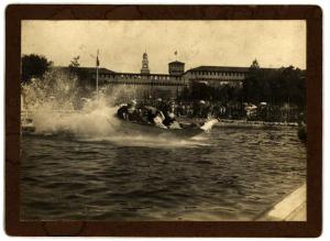 Milano - Esposizione internazionale del 1906 - Parco Sempione - Piazza del Cannone - Arrivo del Toboga