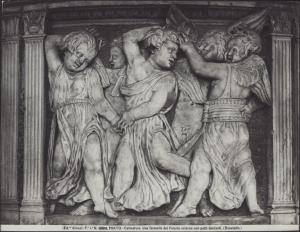 Prato - Duomo. Facciata esterna, Donatello, particolare di una formella del parapetto del pergamo del Sacro Cingolo (1428).