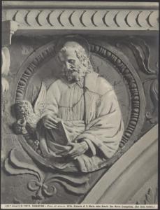 Stia - Oratorio di Santa Maria delle Grazie. Benedetto Buglioni, S. Marco, medaglione in terracotta invetriata policroma (1500 ca.).