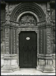 Bologna - Basilica di S. Petronio. Jacopo della Quercia, portale centrale.