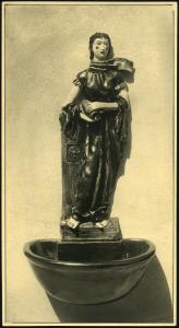 Milano - VI Triennale d'Arte. Dante Morozzi, fontanella con figura femminile in ceramica smaltata della Manifattura Cantagalli.