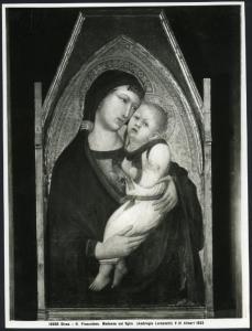 Siena - Pinacoteca Nazionale. Ambrogio Lorenzetti, Madonna con Bambino, tempera su tavola.
