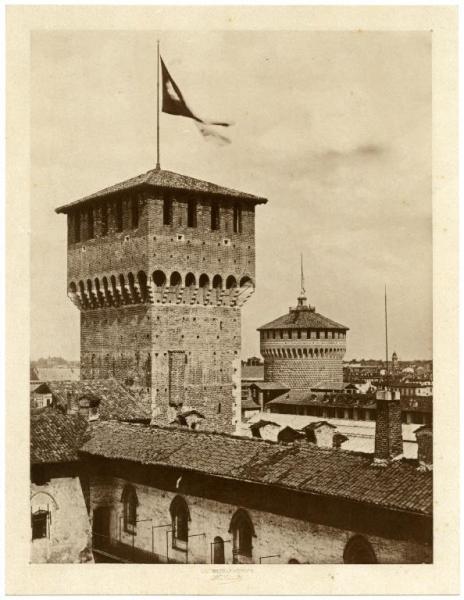 Milano - Esposizioni Riunite del 1894 - Castello Sforzesco - Torre di Bona di Savoia e torrione est del Carmine