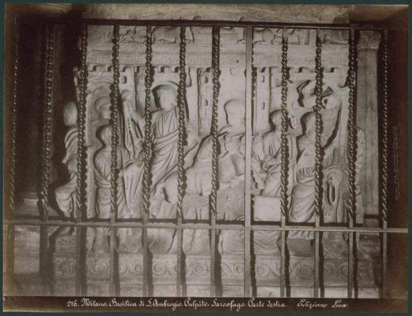 Rilievo - Elia sale al cielo, i Progenitori, Noè nell'arca, Mosè che riceve le tavole della legge - Milano - Basilica di Sant'Ambrogio - Sarcofago di Stilicone