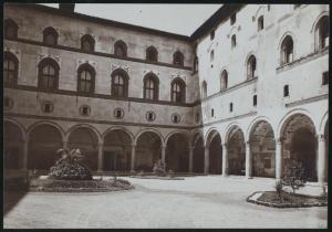 Milano - Castello Sforzesco - Cortile della Rocchetta